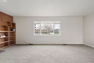 790 E 32nd Ave, Eugene, OR 97405 - Photo 8