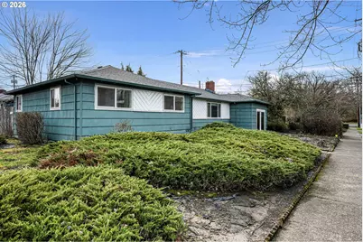 790 E 32nd Ave, Eugene, OR 97405 - Photo 2