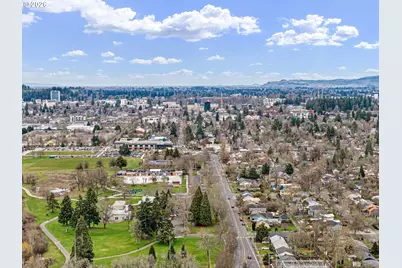 790 E 32nd Ave, Eugene, OR 97405 - Photo 46