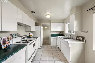 790 E 32nd Ave, Eugene, OR 97405 - Photo 12