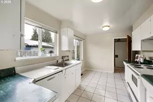 790 E 32nd Ave, Eugene, OR 97405 - Photo 10