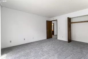 224 N Hayden Bay Dr, Portland, OR 97217 - Photo 22