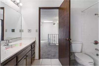 224 N Hayden Bay Dr, Portland, OR 97217 - Photo 30