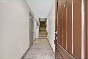 2052 NE 49th Way, Hillsboro, OR 97124 - Photo 4