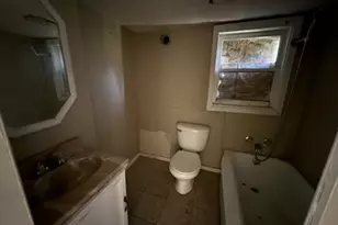 1410 NW Grove St, Roseburg, OR 97471 - Photo 12