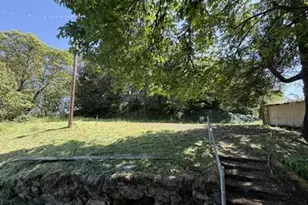 1410 NW Grove St, Roseburg, OR 97471 - Photo 4