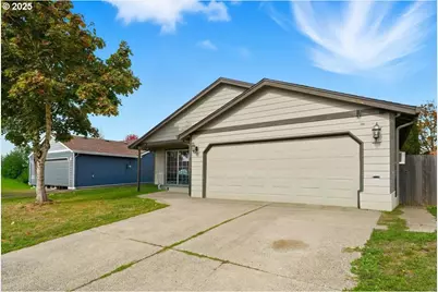 1802 NW 3rd St, Battle Ground, WA 98604 - Photo 2