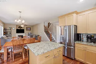 301 SW Bell Dr, Dallas, OR 97338 - Photo 14