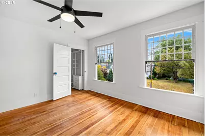 2021 N Sumner St, Portland, OR 97217 - Photo 14