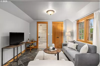 17367 Canal Cir, Lake Oswego, OR 97035 - Photo 32