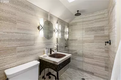 17367 Canal Cir, Lake Oswego, OR 97035 - Photo 34