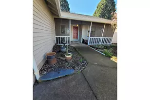 4548 Cambon St, Eugene, OR 97402 - Photo 2