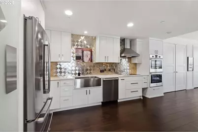1414 SW 3rd Ave #2301, Portland, OR 97201 - Photo 24
