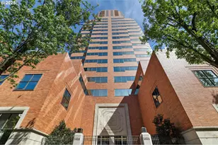 1414 SW 3rd Ave, Portland, OR 97201 - Photo 2