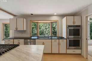 1912 Sunburst Terrace, West Linn, OR 97068 - Photo 12