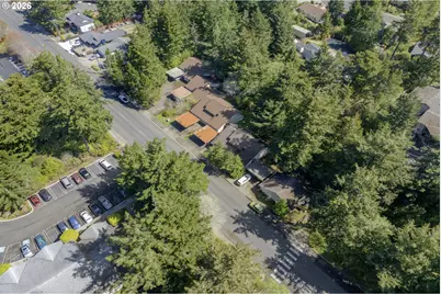 1320 Spruce St, Florence, OR 97439 - Photo 18