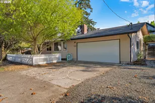 40 Briarcliff Dr, Eugene, OR 97404 - Photo 4