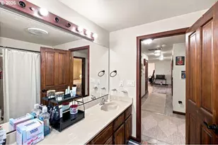 812 Garvord St, Lebanon, OR 97355 - Photo 22