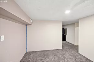 812 Garvord St, Lebanon, OR 97355 - Photo 34