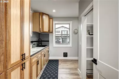 18989 NE Marine Dr #36, Portland, OR 97230 - Photo 16