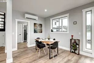 18989 NE Marine Dr, Portland, OR 97230 - Photo 10