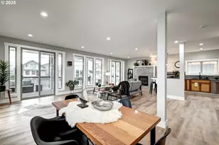 18989 NE Marine Dr, Portland, OR 97230 - Photo 8