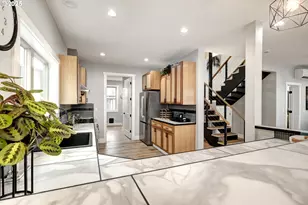 18989 NE Marine Dr, Portland, OR 97230 - Photo 12