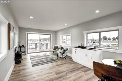 18989 NE Marine Dr #36, Portland, OR 97230 - Photo 28