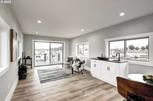 18989 NE Marine Dr, Portland, OR 97230 - Photo 28