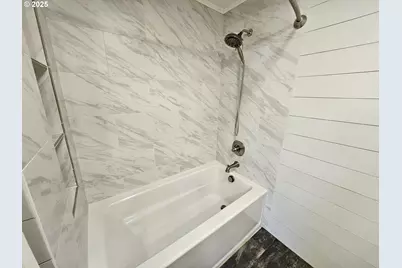 3127 W Chateau Ave, Roseburg, OR 97471 - Photo 12