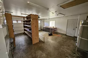 3127 W Chateau Ave, Roseburg, OR 97471 - Photo 28