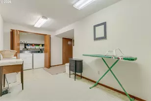 800 NW Michelbook Ln, McMinnville, OR 97128 - Photo 36