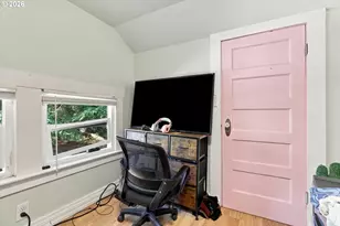 8270 SW Sorrento Rd, Beaverton, OR 97008 - Photo 8