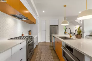 490 SE 18th Ave, Portland, OR 97214 - Photo 6