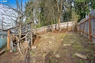 1401 S Water St, Silverton, OR 97381 - Photo 30