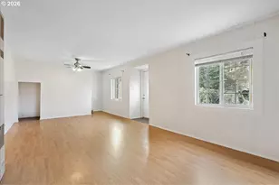 1401 S Water St, Silverton, OR 97381 - Photo 10