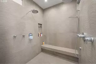 2490 Panorama Dr, Eugene, OR 97405 - Photo 30