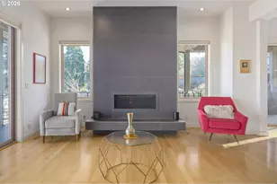 2490 Panorama Dr, Eugene, OR 97405 - Photo 6