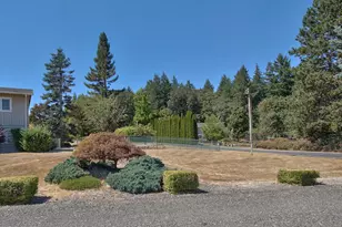 8895 SW Hillsboro Hwy, Hillsboro, OR 97123 - Photo 32