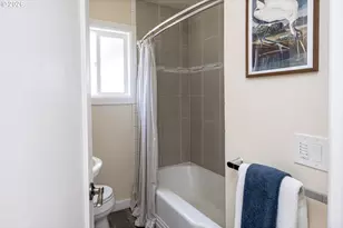 4209 SE Flavel St, Portland, OR 97206 - Photo 12