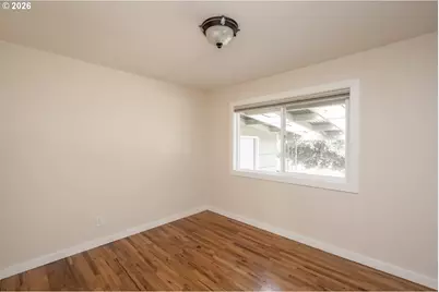 4209 SE Flavel St, Portland, OR 97206 - Photo 14