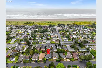 1658 S Edgewood St, Seaside, OR 97138 - Photo 2
