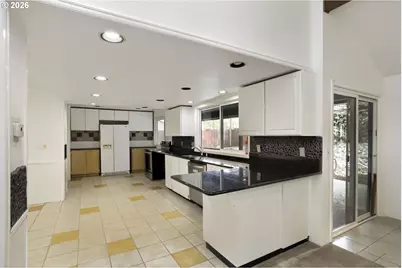 5950 NW Simnasho Dr, Portland, OR 97229 - Photo 16