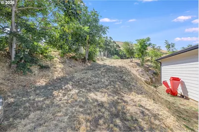 0 E 18th St #Parcel3, The Dalles, OR 97058 - Photo 14