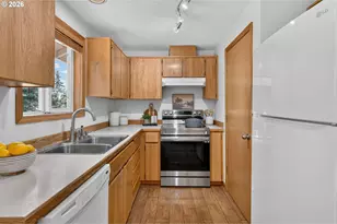5089 NW 171st Pl, Portland, OR 97229 - Photo 12