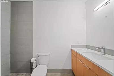 2076 NE Morgan St #A, Portland, OR 97211 - Photo 42