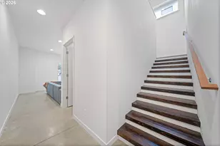 2076 NE Morgan St, Portland, OR 97211 - Photo 30