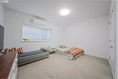 2076 NE Morgan St #A, Portland, OR 97211 - Photo 34
