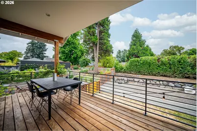 2076 NE Morgan St #A, Portland, OR 97211 - Photo 14