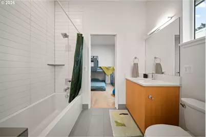 2076 NE Morgan St #A, Portland, OR 97211 - Photo 24